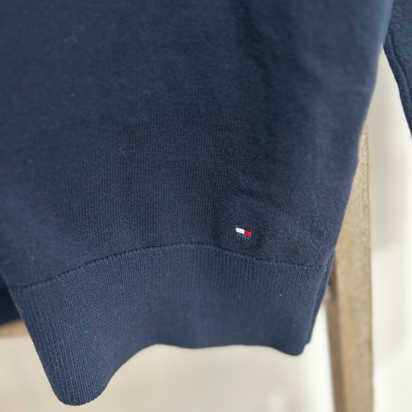 Tommy Hilfiger Stella Blue Red Turtleneck Sweater Christmas Women’s M NWOT - Picture 3 of 10